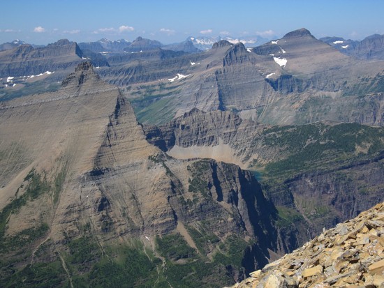 Mount James, Amphitheatre Mountain, and Little Amp